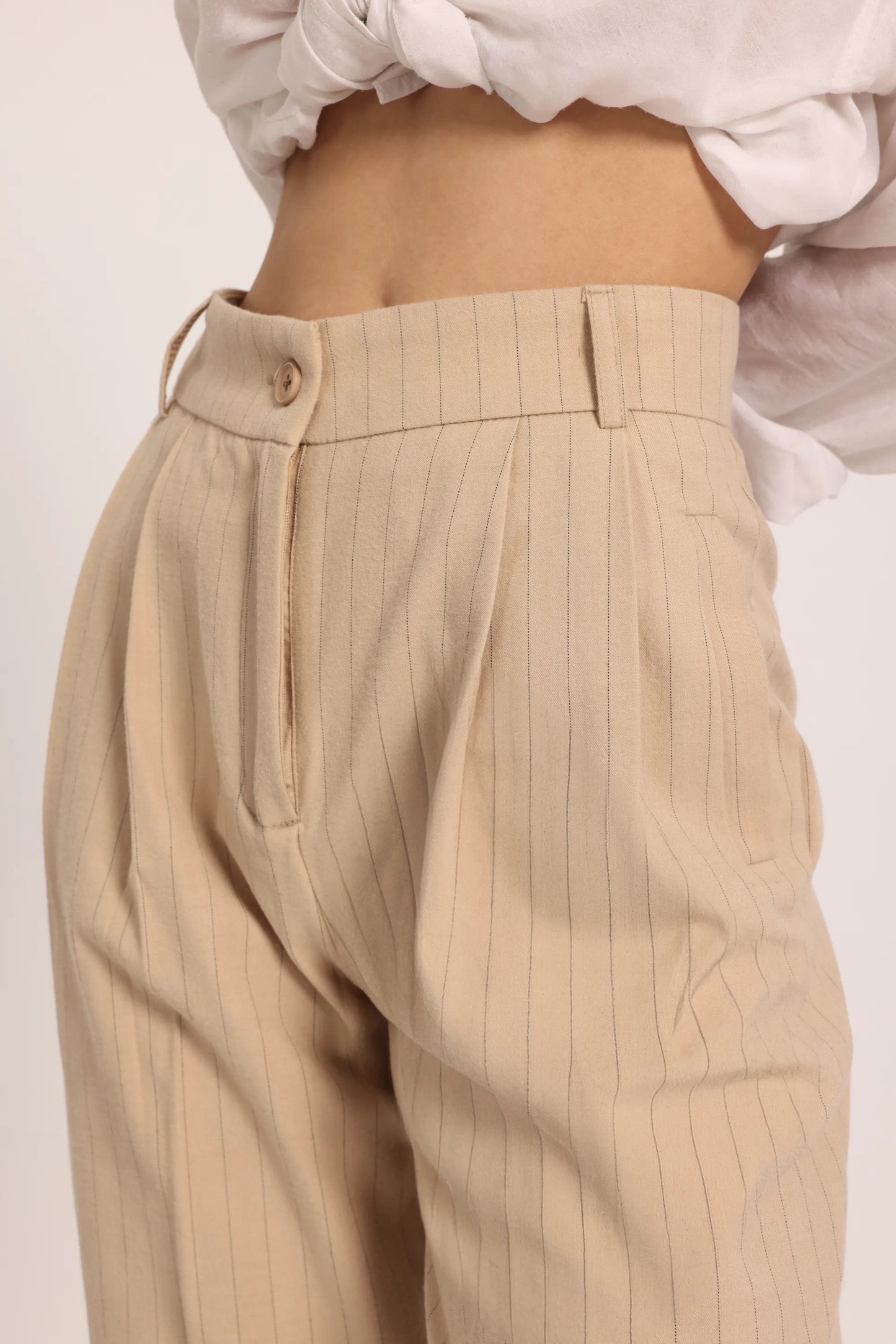 The Urban Tapered Trouser - Beige
