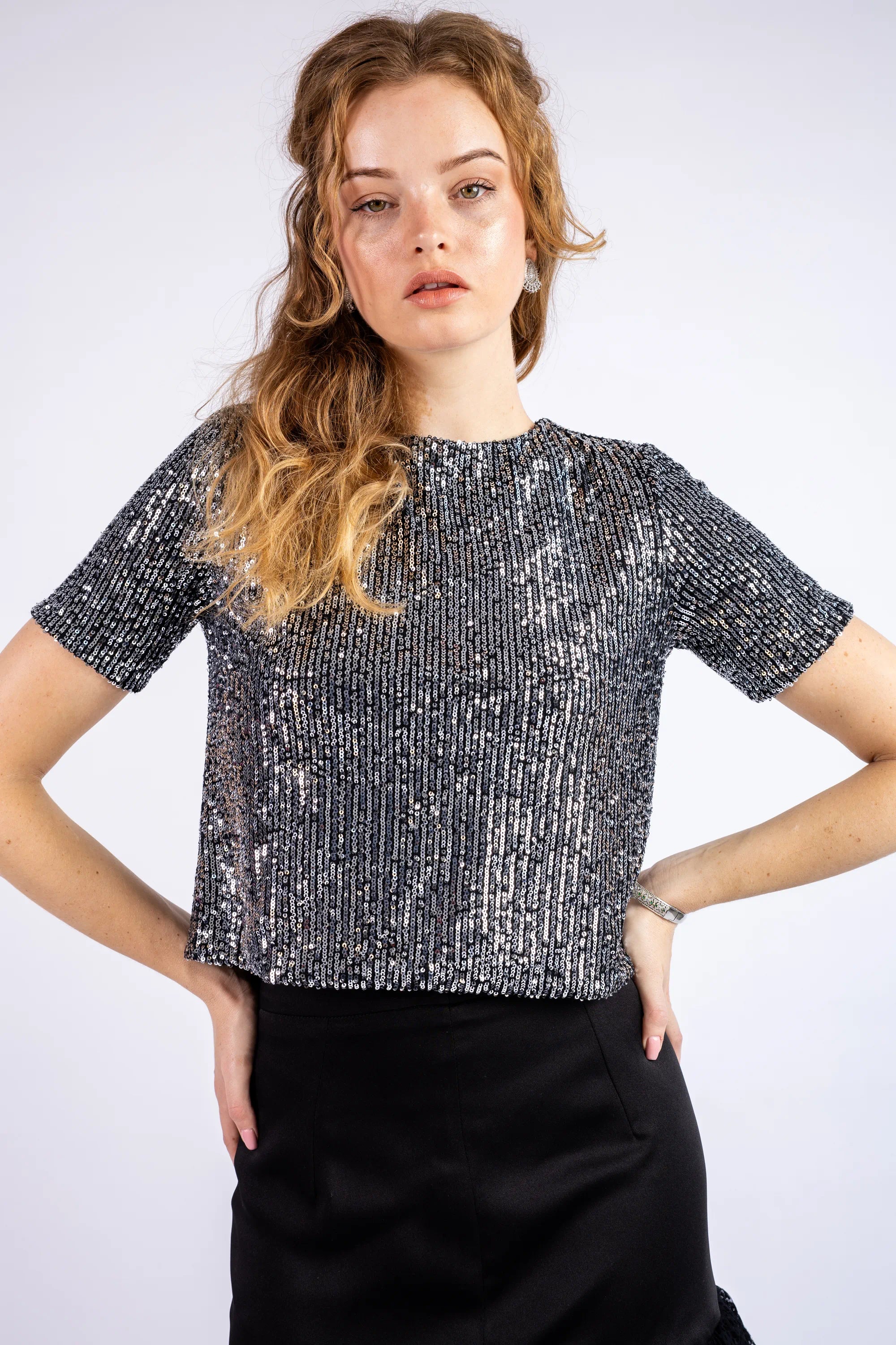 The High-Shine Shimmer Top -Silver