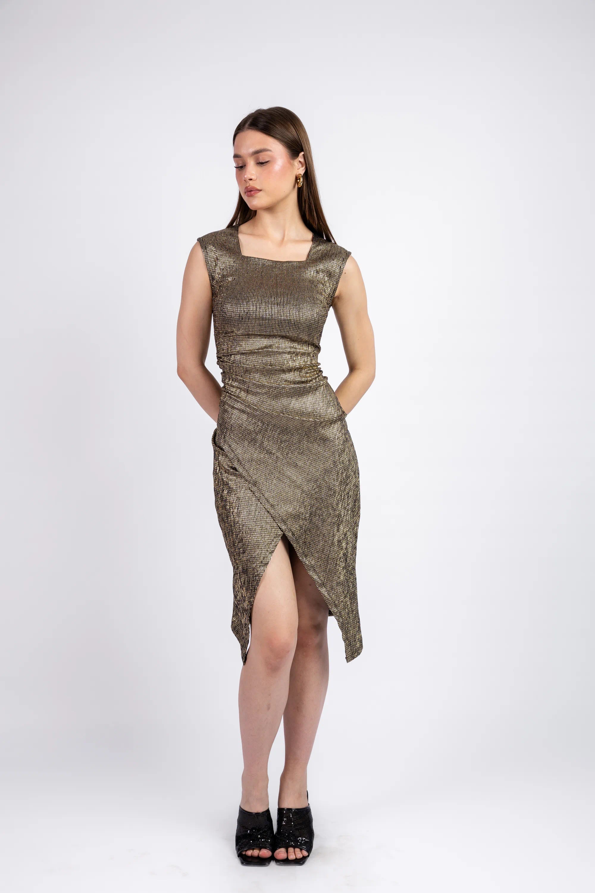 The Shimmer Ruched Midi Dress - Black-gold