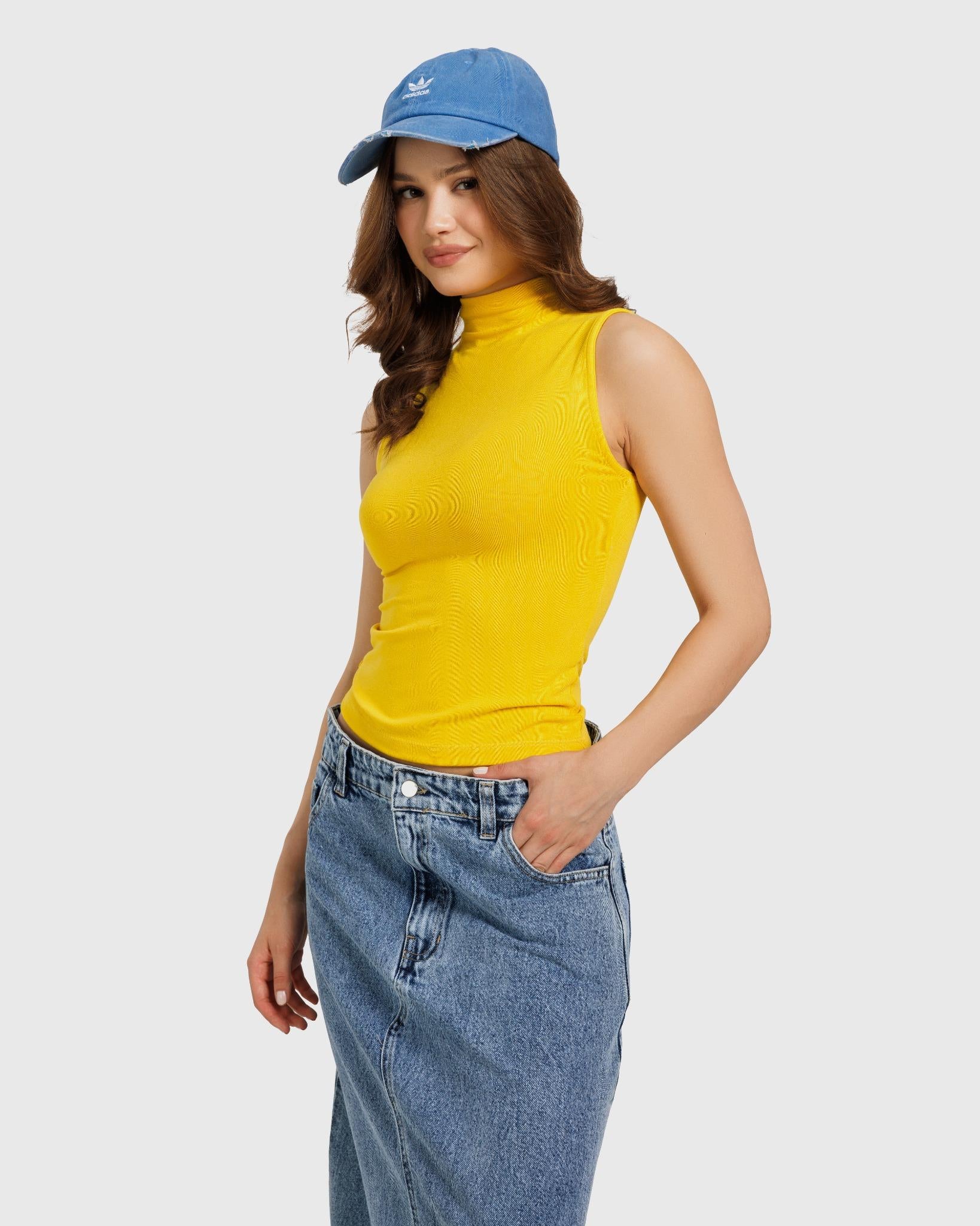 Elegant basic top