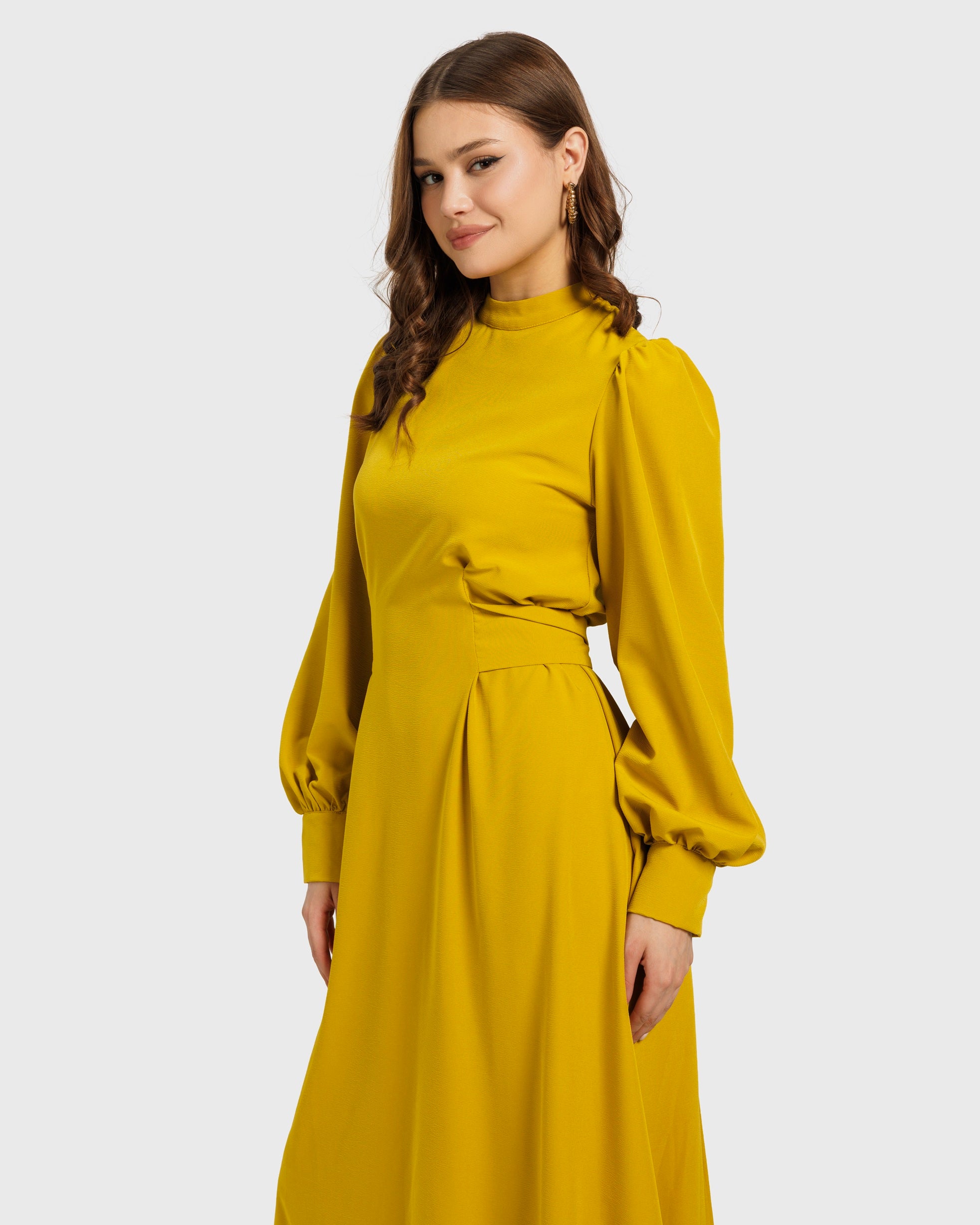 Lina Tie-Back