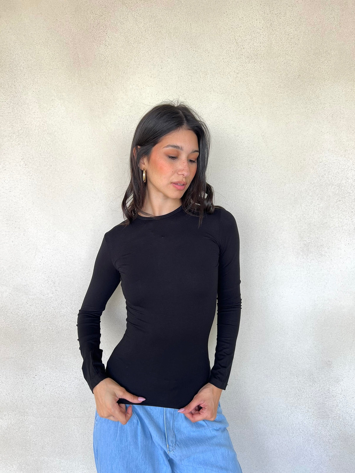 round neck basic top