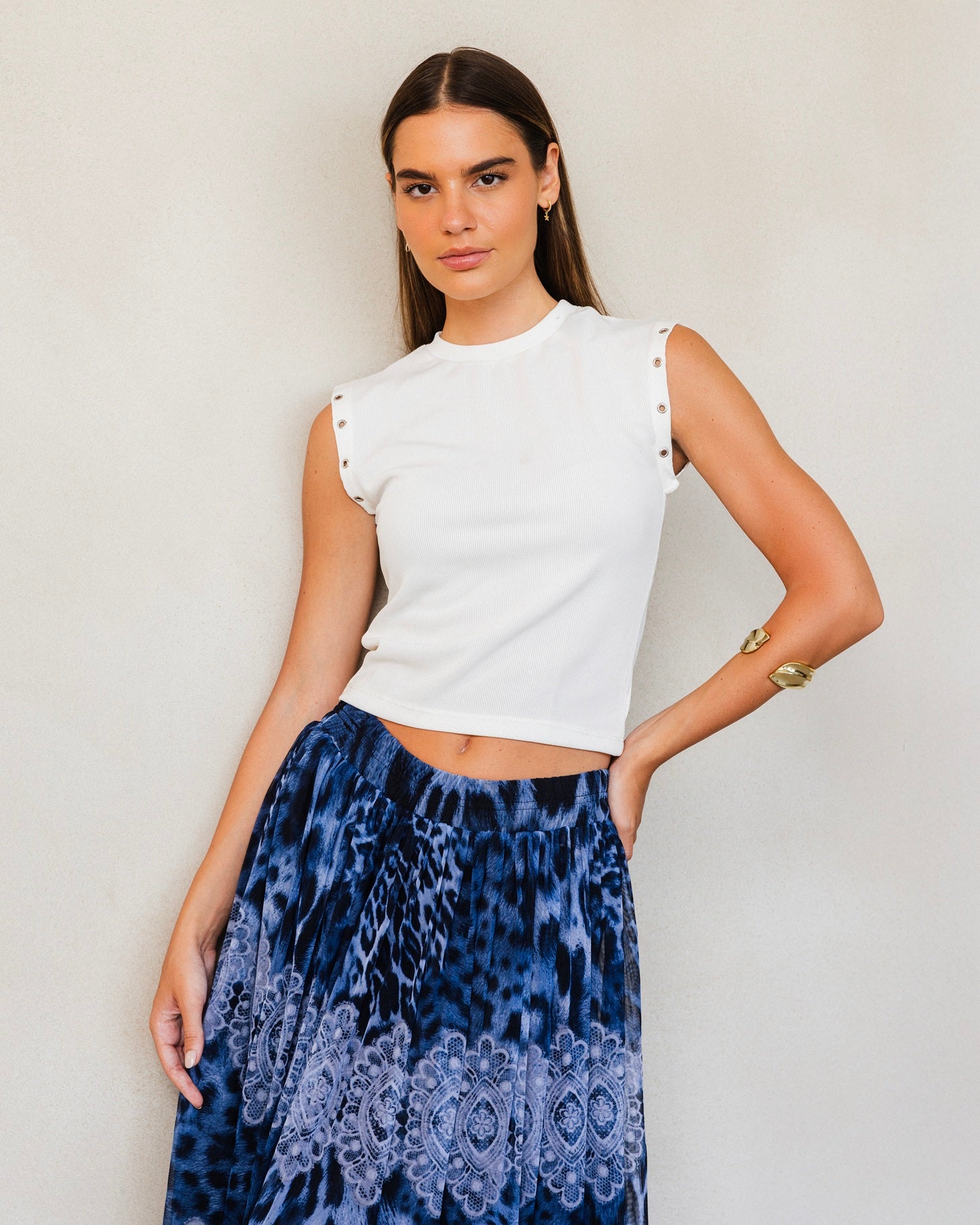 Sleeveless Ring-Detail Top