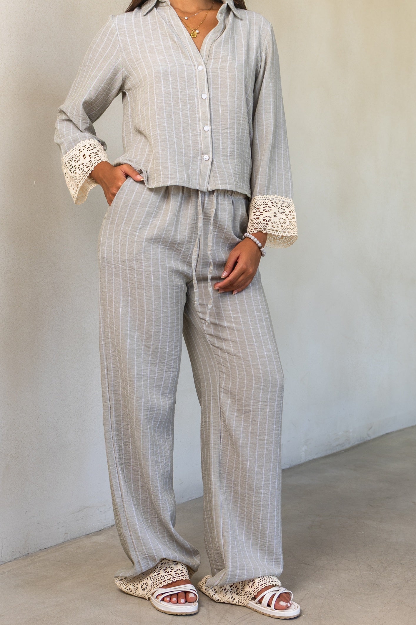 Striped linen set