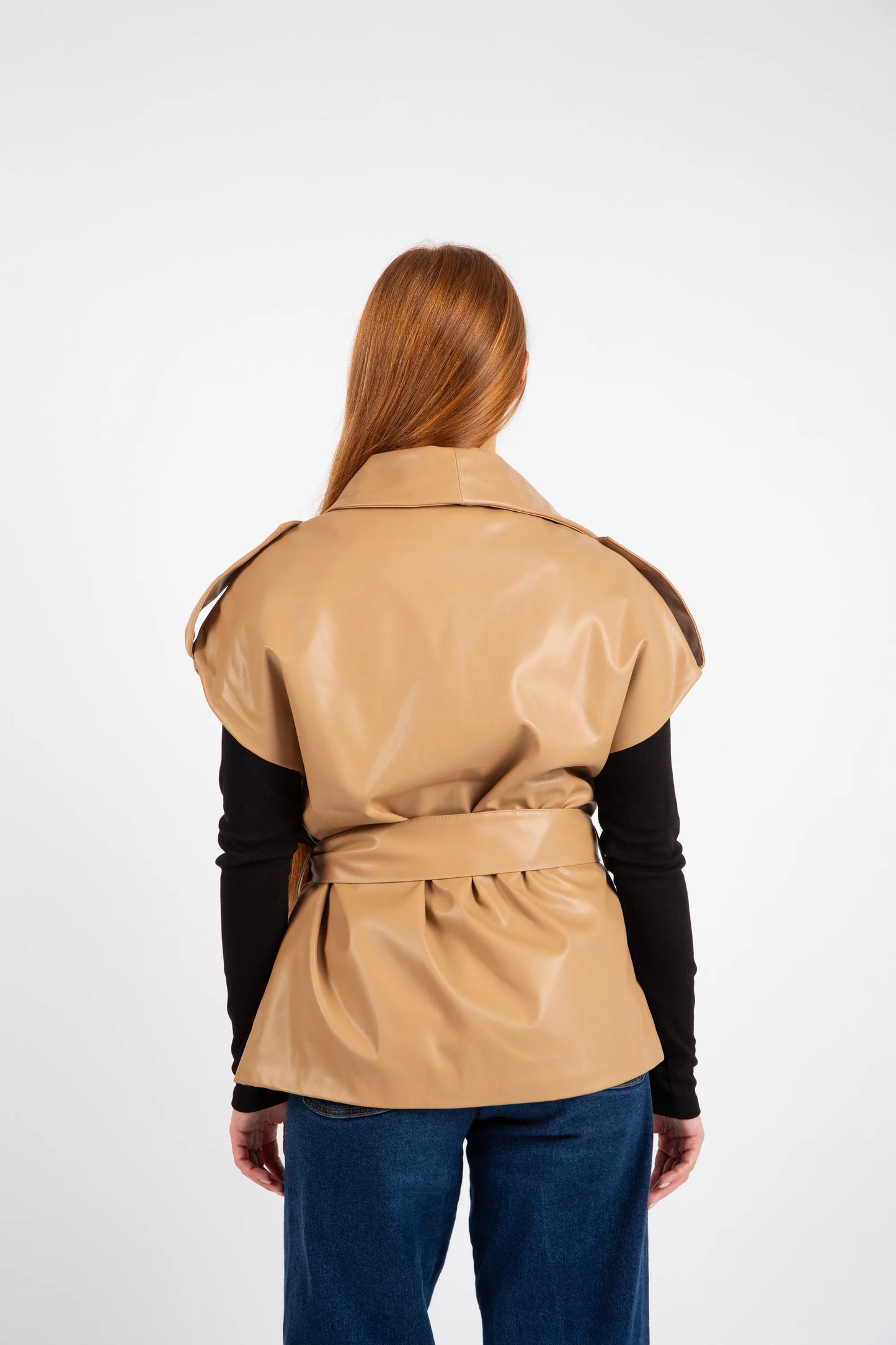 The Short-Cut Commuter - Cafe