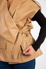 The Short-Cut Commuter - Cafe