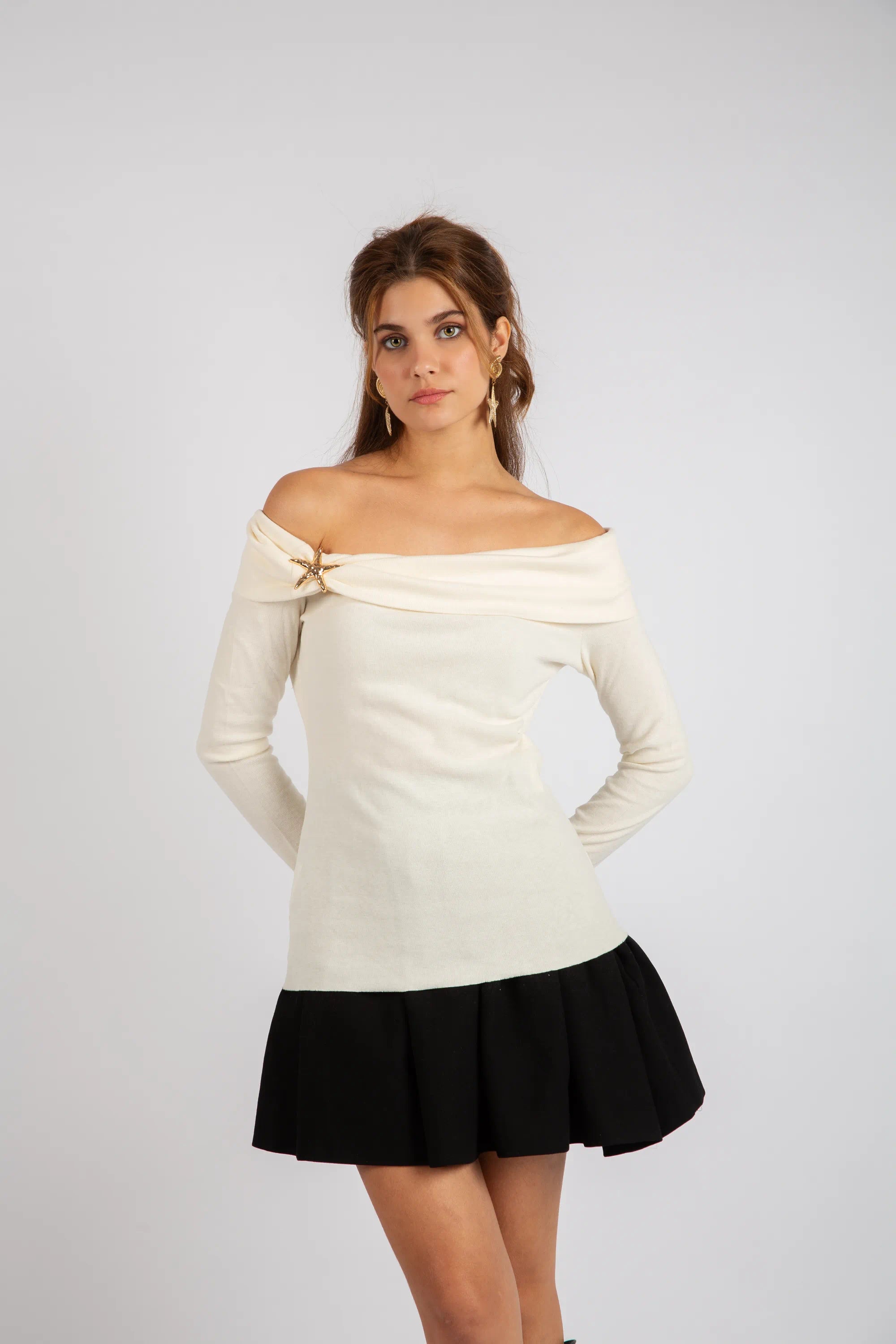 The Romantic Bardot Top - White