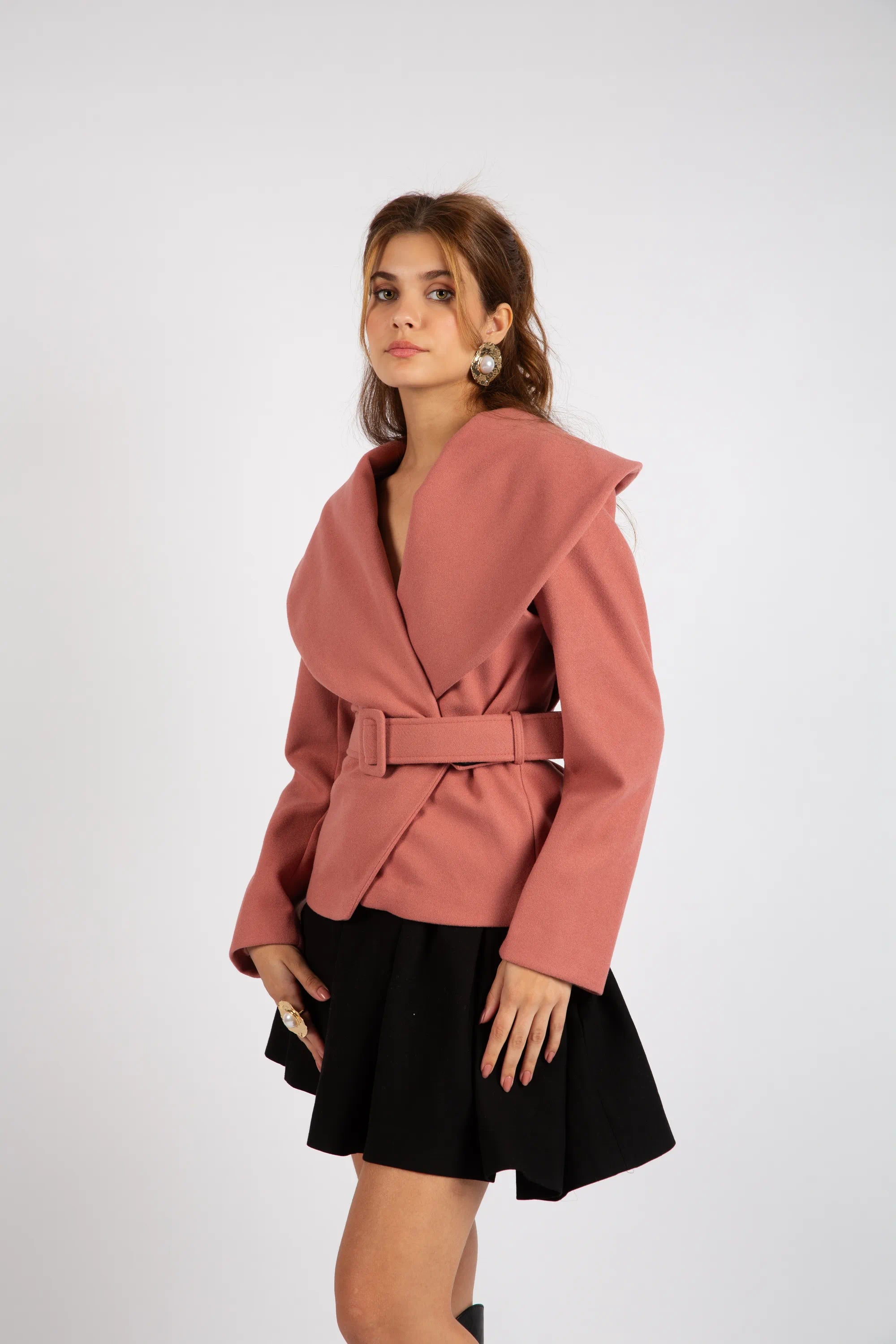 The Statement Jacket - Cashmere