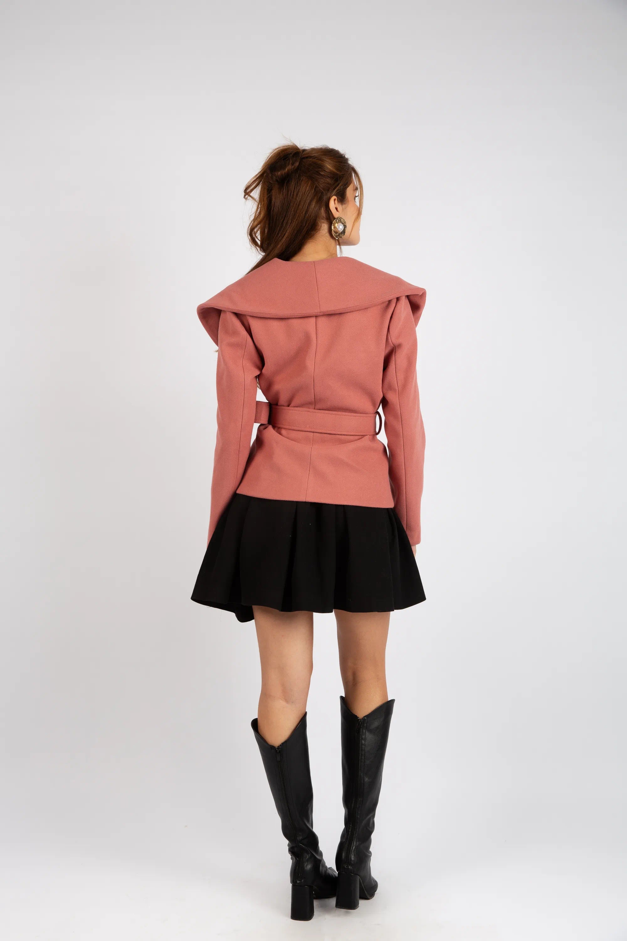 The Statement Jacket - Cashmere