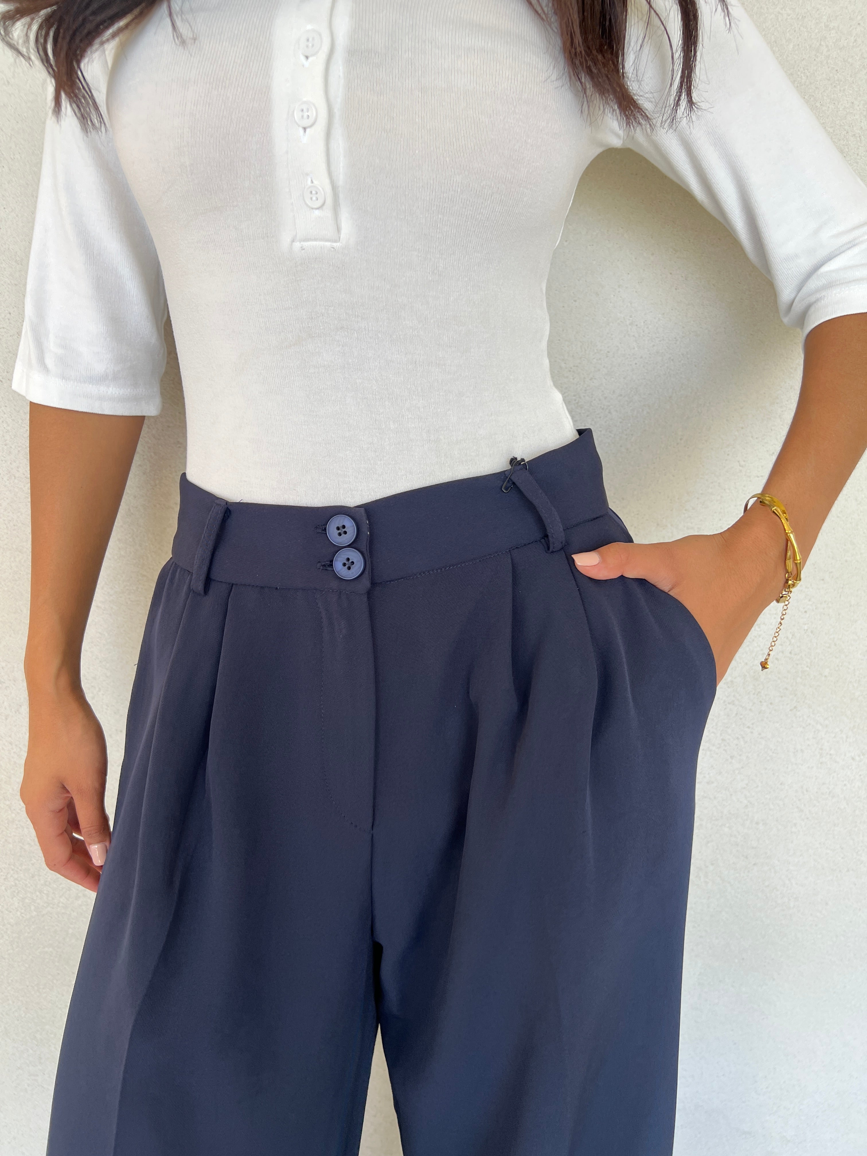 Slit pants
