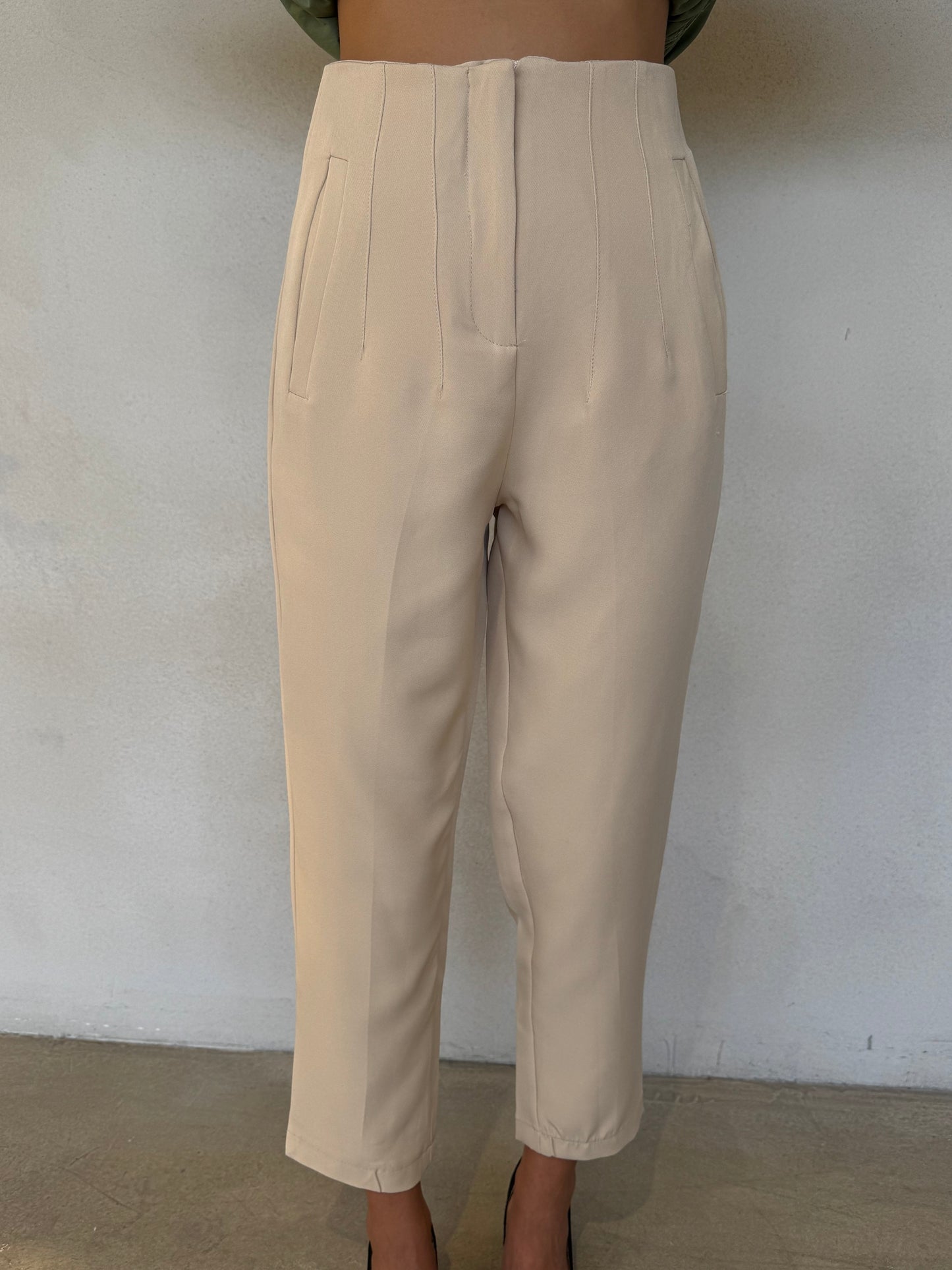 High Waist Pleat Pant