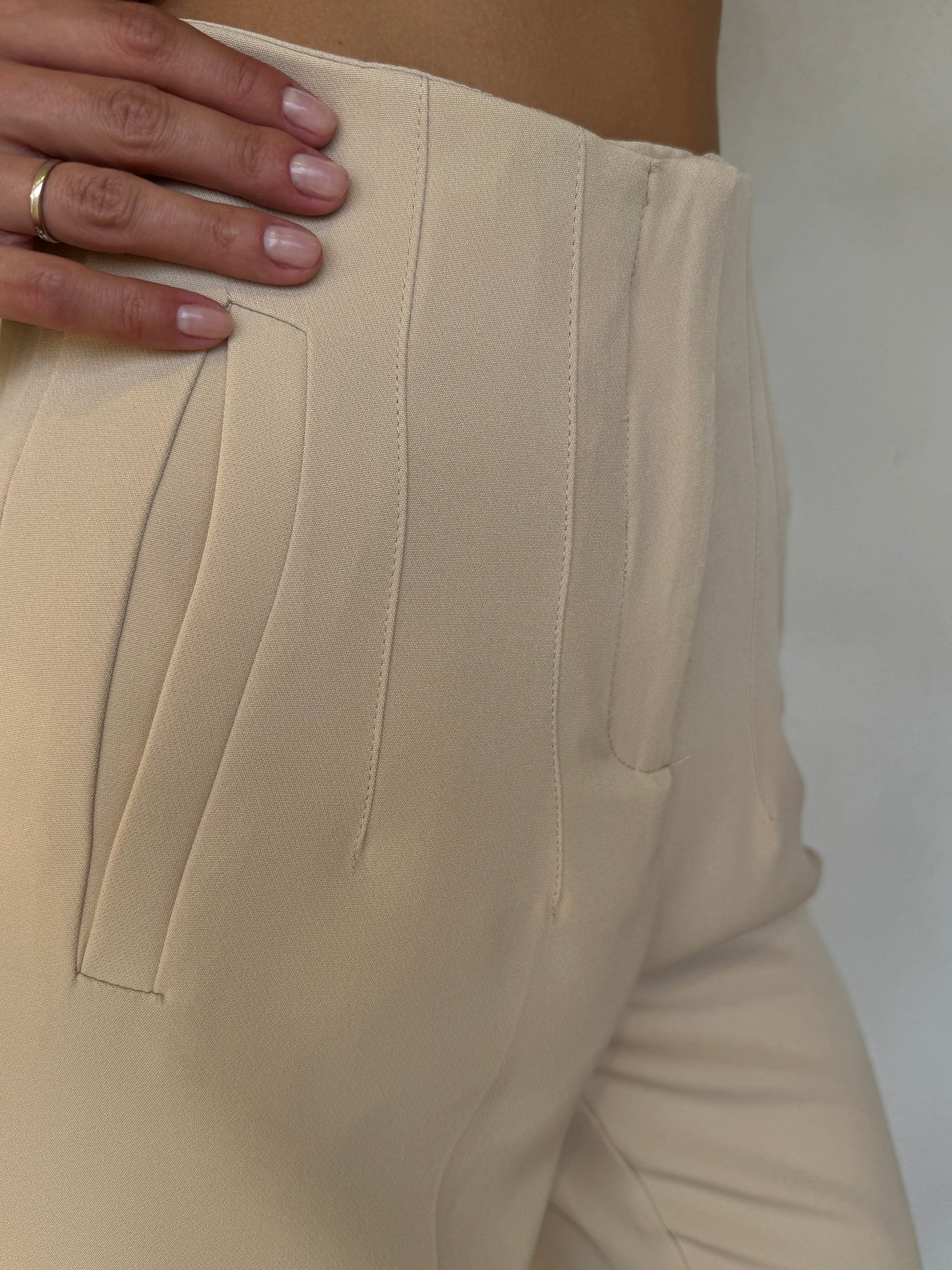 High Waist Pleat Pant