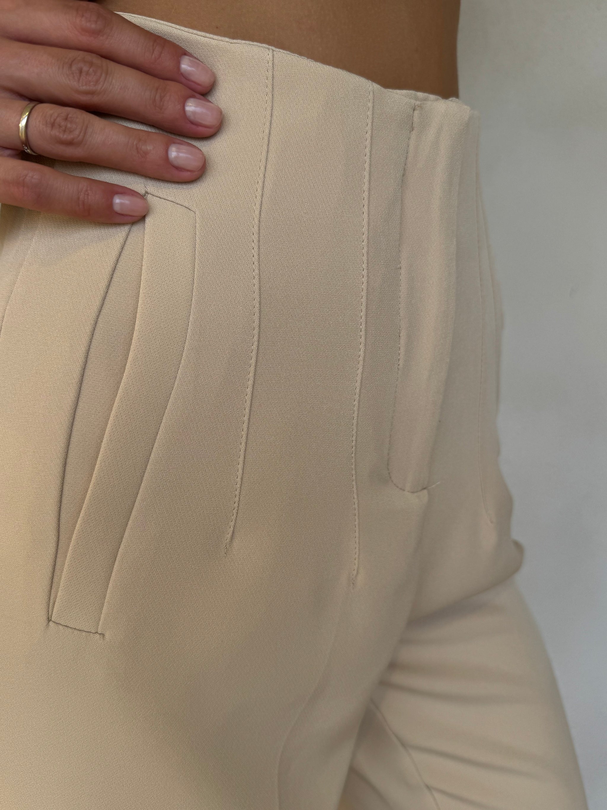 High Waist Pleat Pant