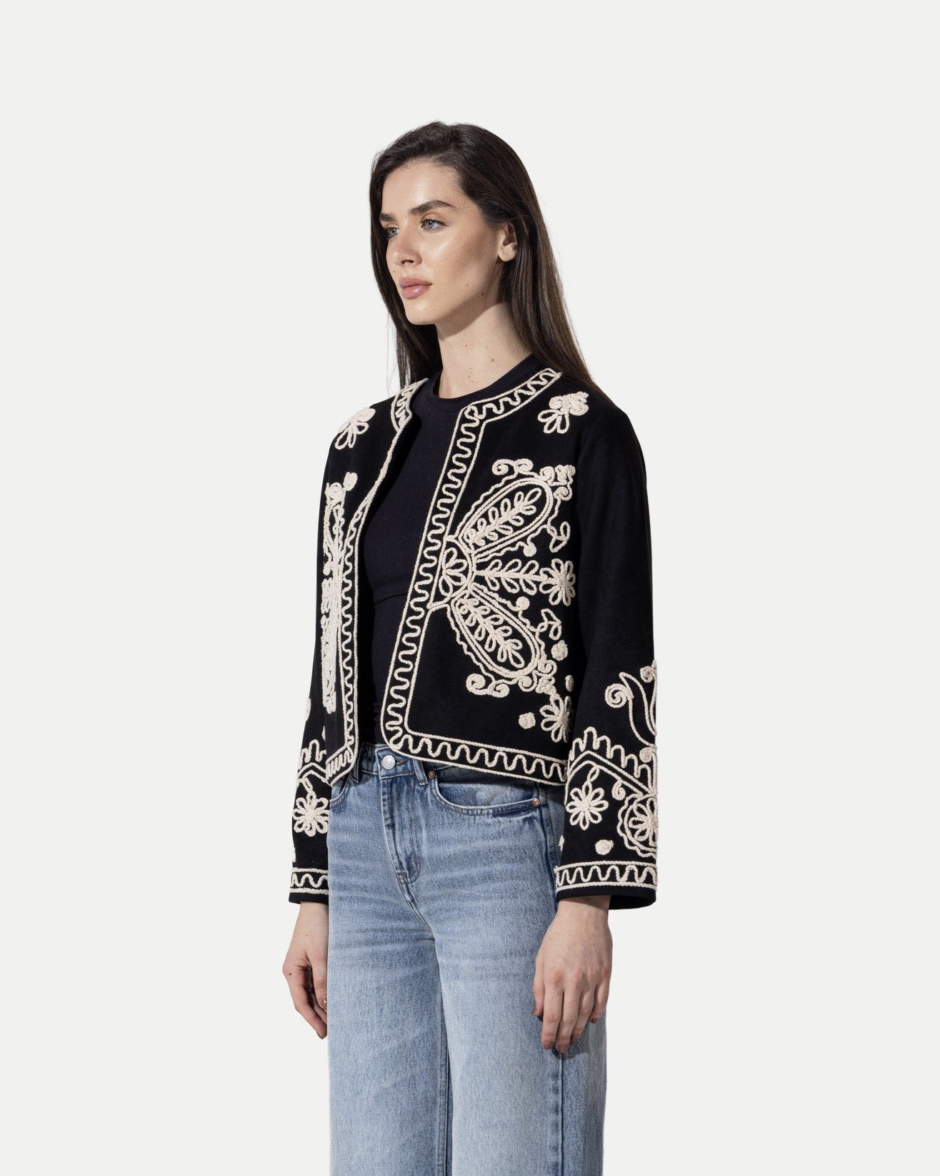 The Artisan Embroidered Cropped Jacket -Black