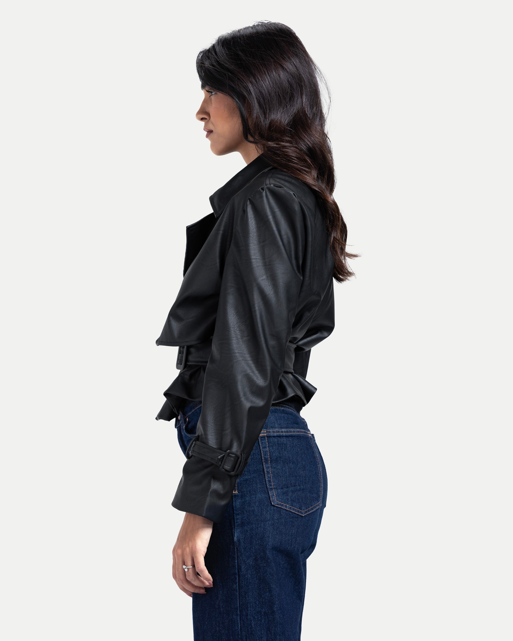 Veda Crop Jacket -Black